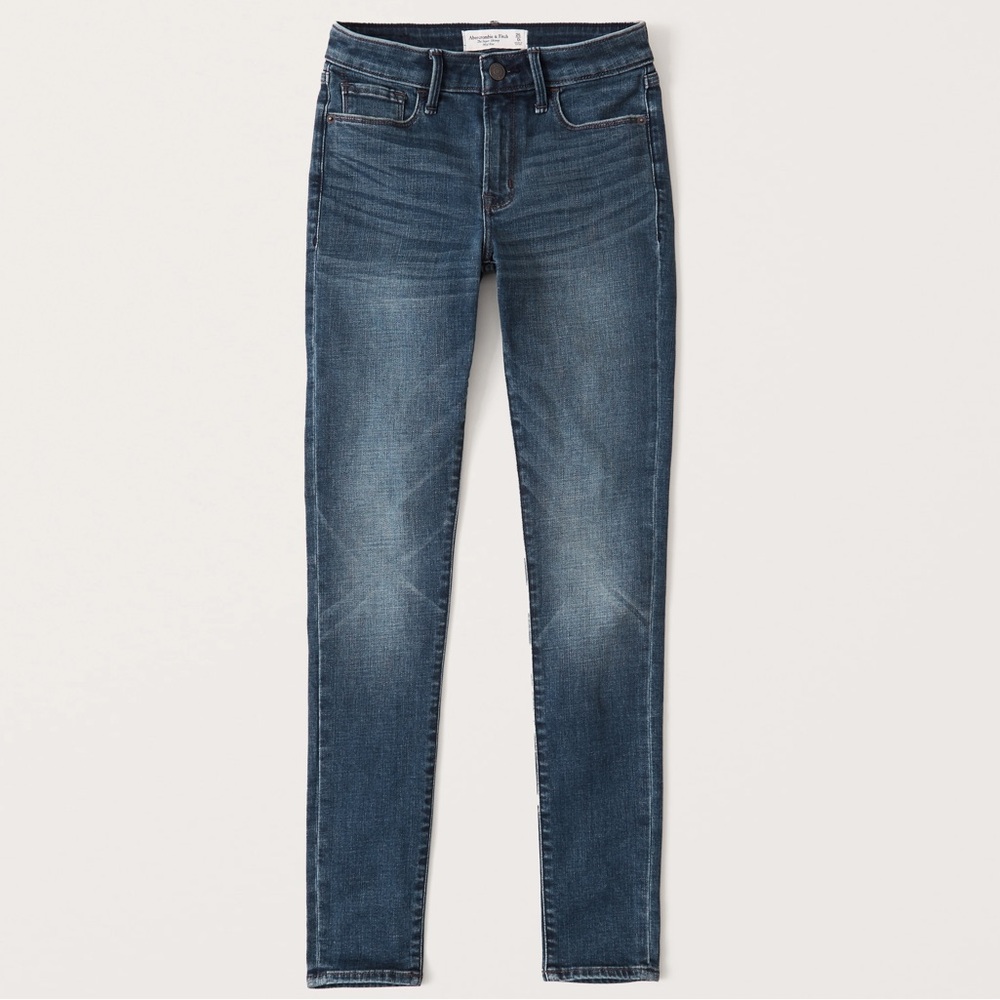 Abercrombie Dark Wash Mid Rise Skinny Jeans 32L NWT